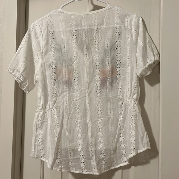 Embroidered Blouse - Picture 6 of 6